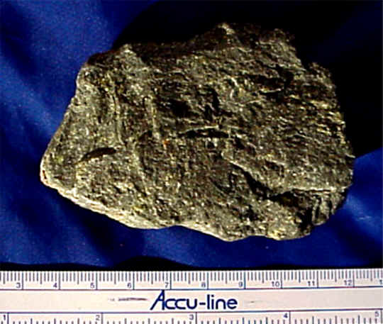 wpeF.jpg (37035 bytes)